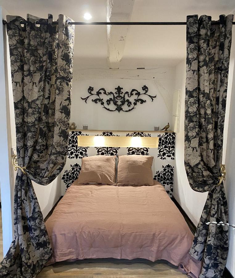 Studio De Charme Au Coeur De Vannes - 3 Pers Esterno foto